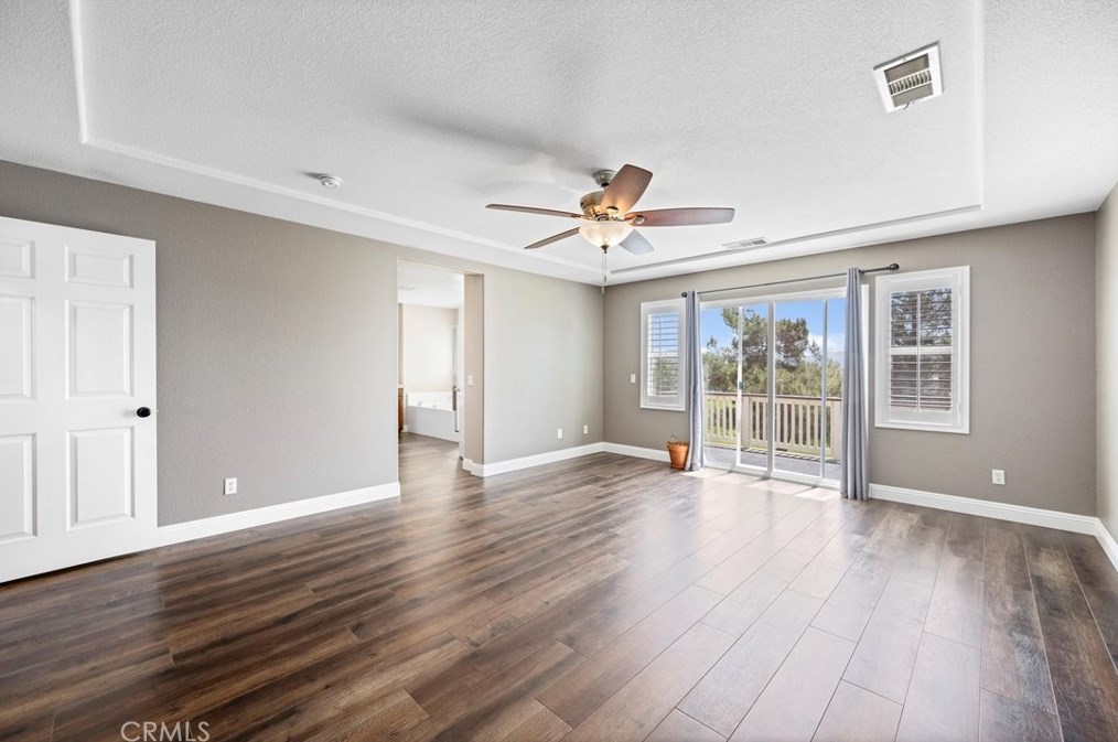 1527 Polaris Ln, Beaumont CA  92223-7802 exterior