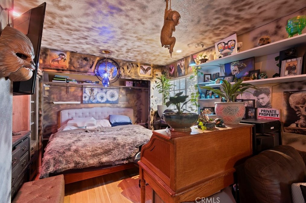 14360 Pawnee Rd, Apple Valley CA  92307-4275 exterior