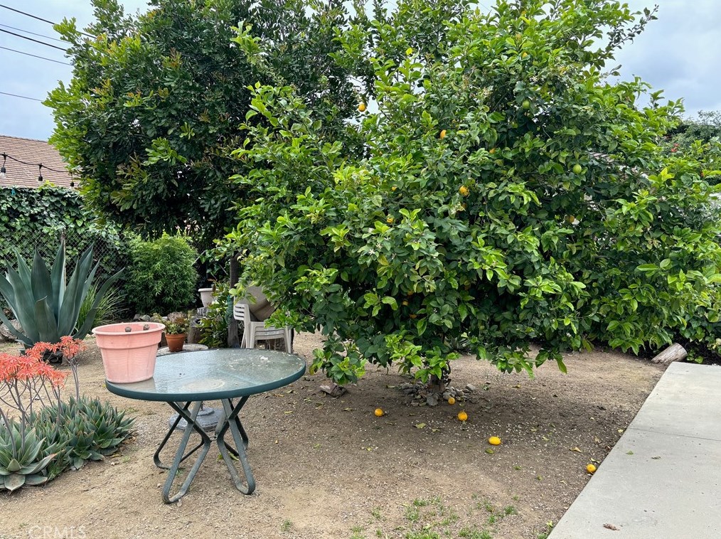 721 Hollowell St, Ontario CA  91762-3305 exterior