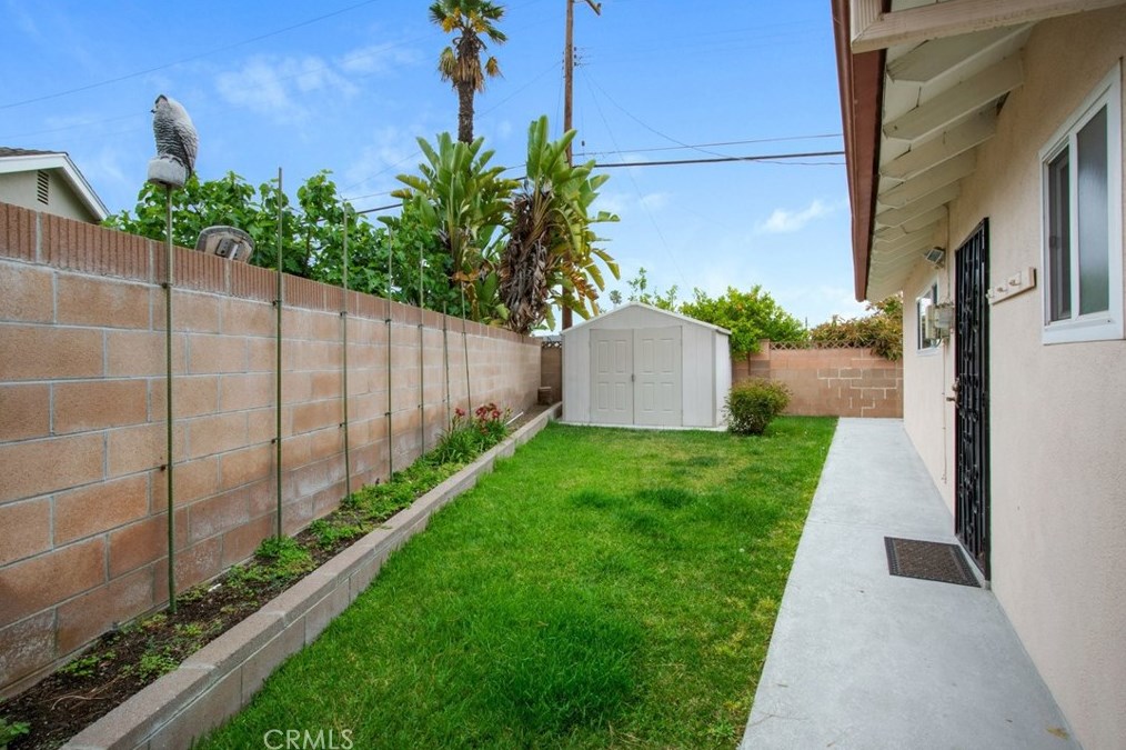 13210 Lisburn Pl, La Mirada CA  90638-1250 exterior