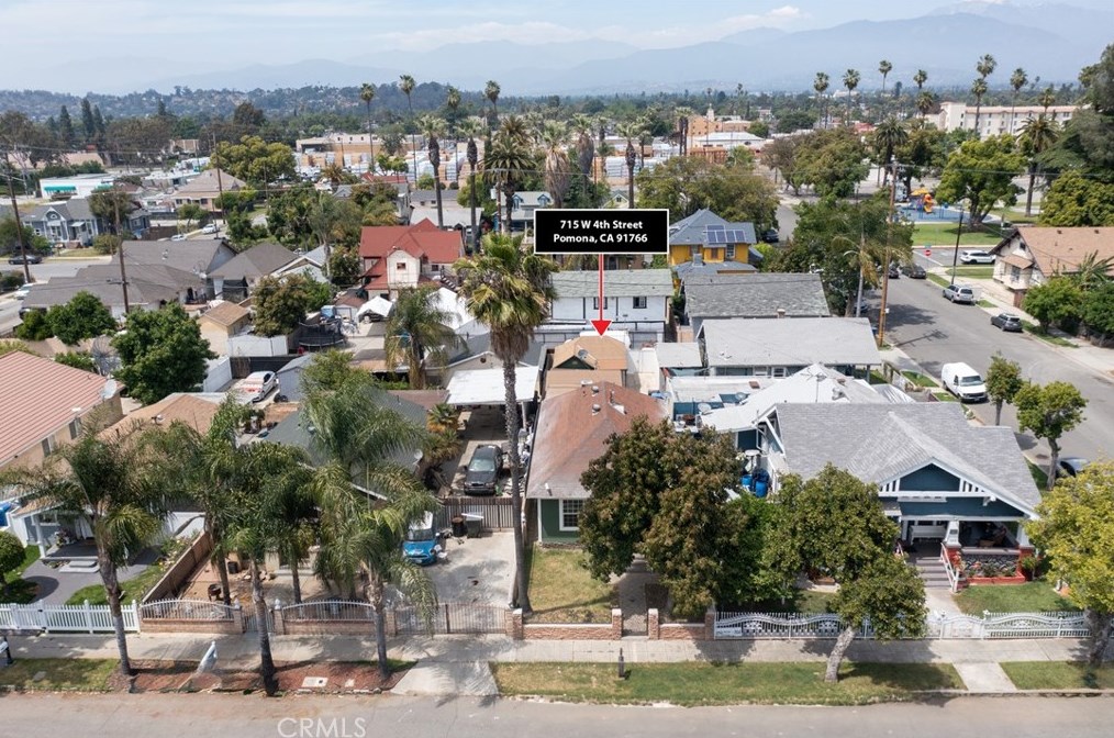 715 4th St, Pomona CA  91766-1531 exterior