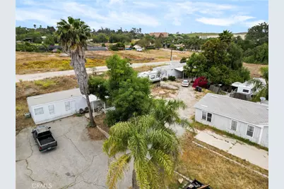 18420 Decker Road, Perris, CA 92570 - Photo 23