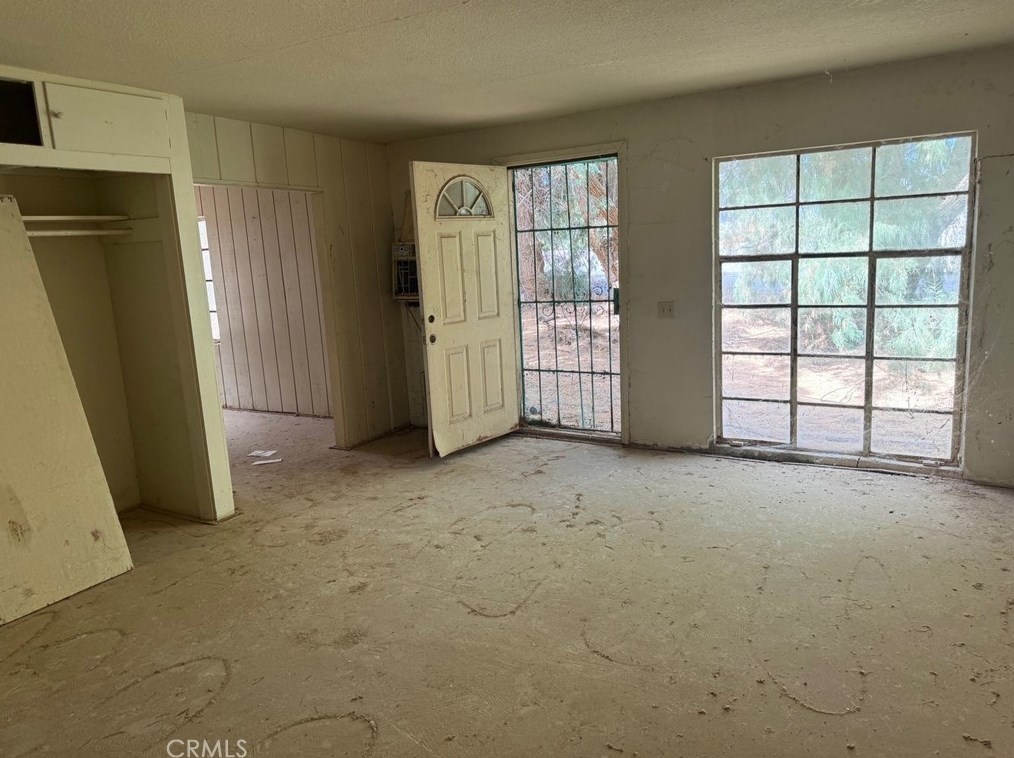 26 Ben Hulse Hwy, Palo Verde CA  92266-9800 exterior