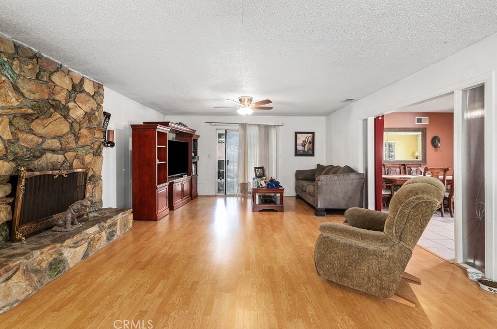 845 Imperial Ave, Ontario CA  91764-3623 exterior