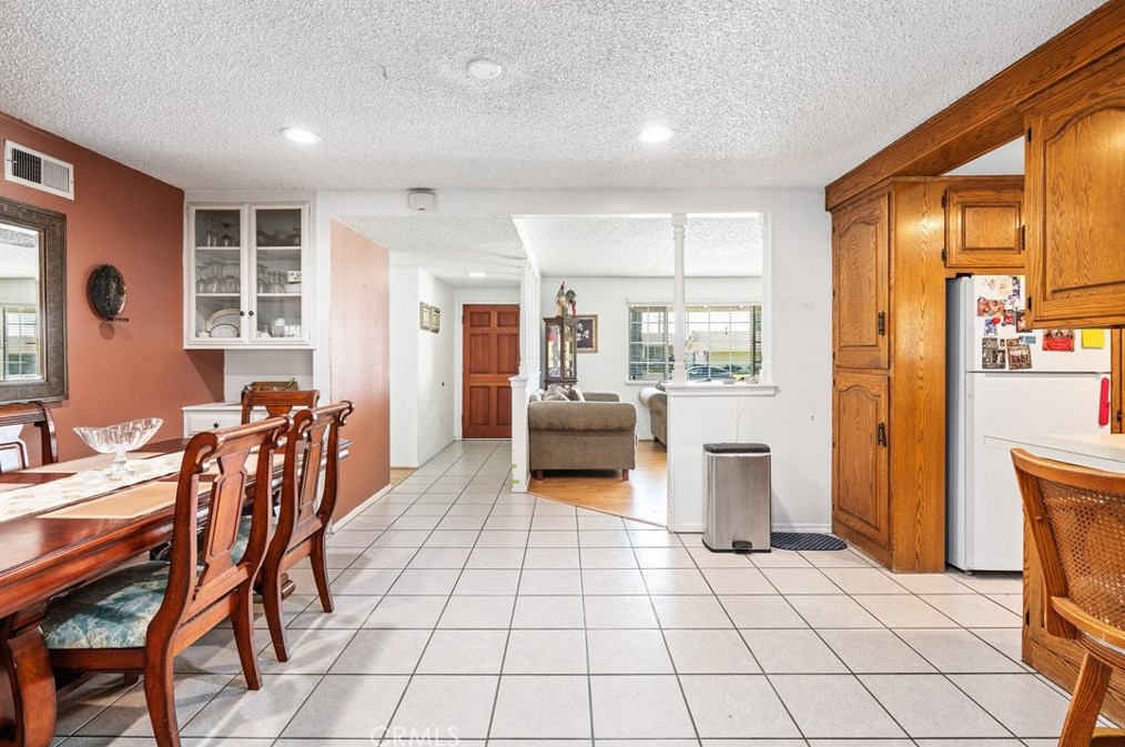 845 Imperial Ave, Ontario CA  91764-3623 exterior