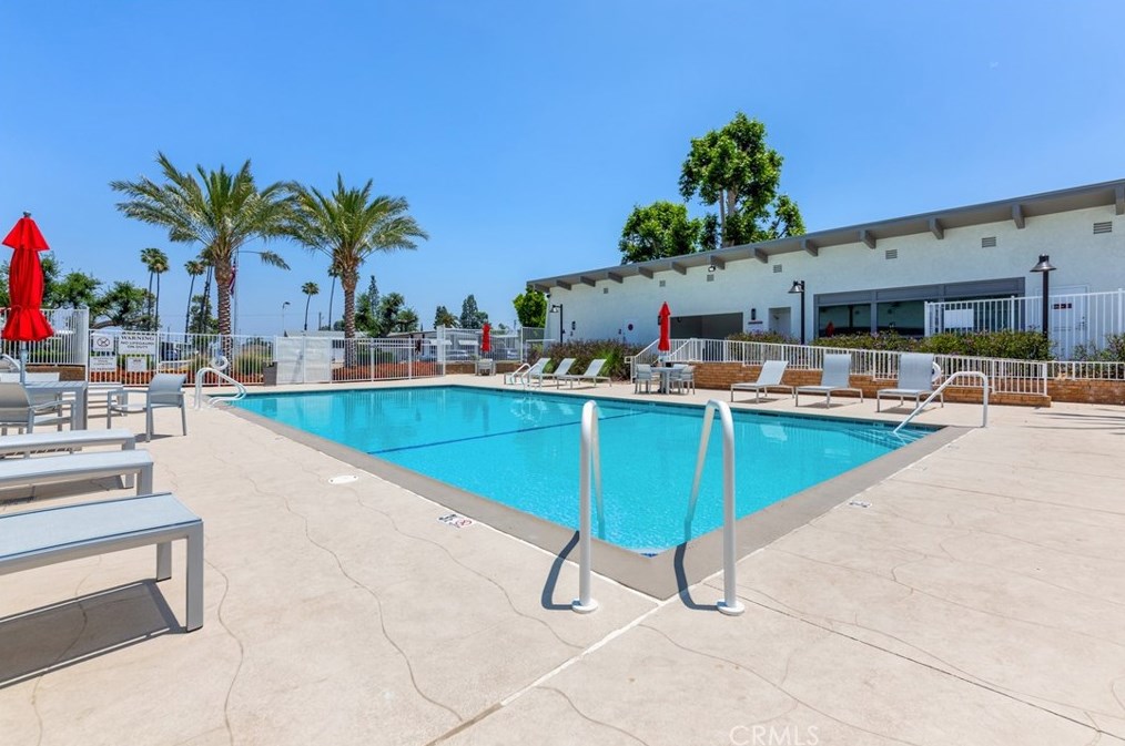 3700 Buchanan Ave, Riverside CA  92503-4802 exterior