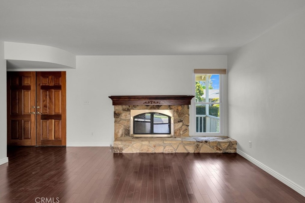 5035 Carlingford Ave, Riverside CA  92504-1311 exterior