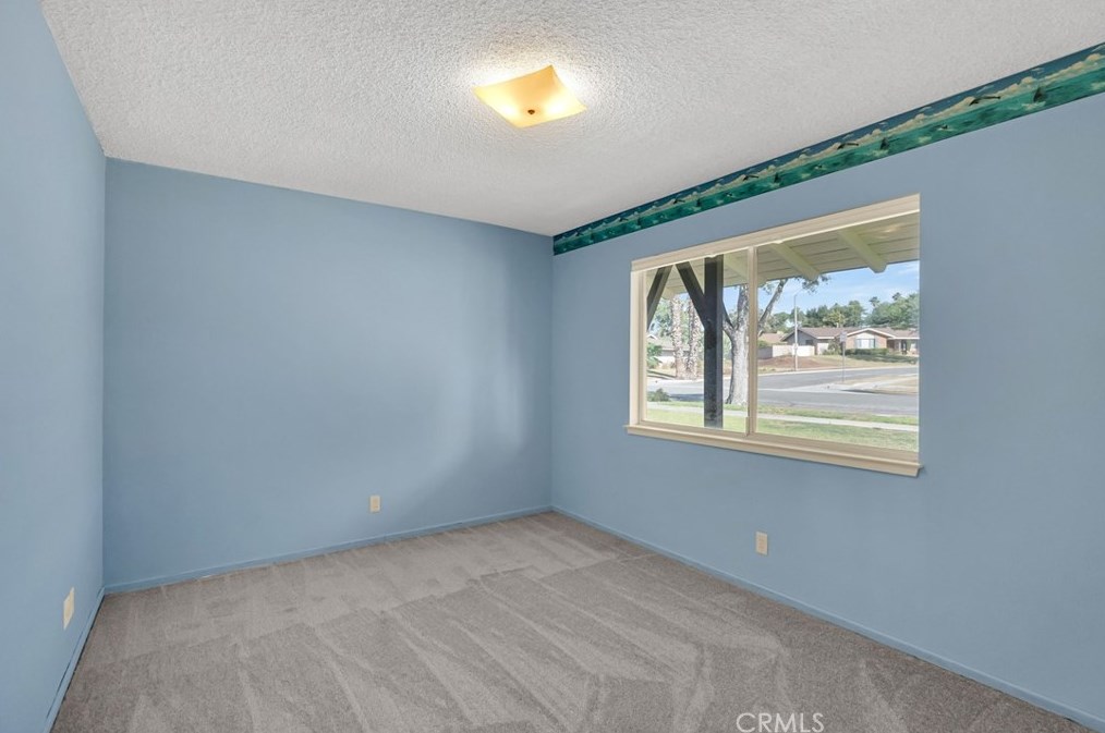 1961 Wetherly Way, Riverside CA 92506-3564 exterior