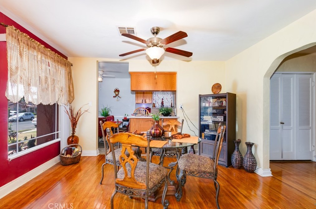 8635 Haas Ave, Los Angeles CA  90047-3220 exterior