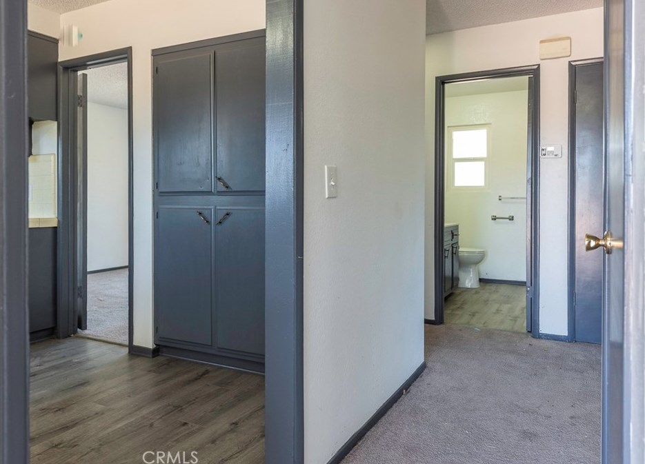 14524 Willow St, Hesperia CA  92345-2725 exterior