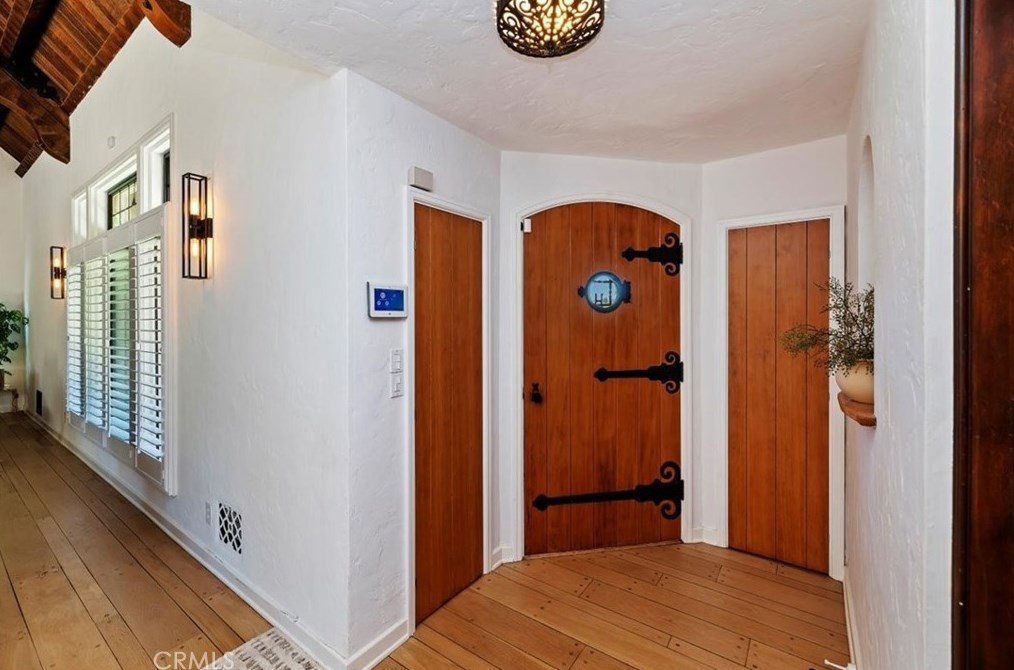 3014 Pine St, Riverside CA  92501-2364 exterior