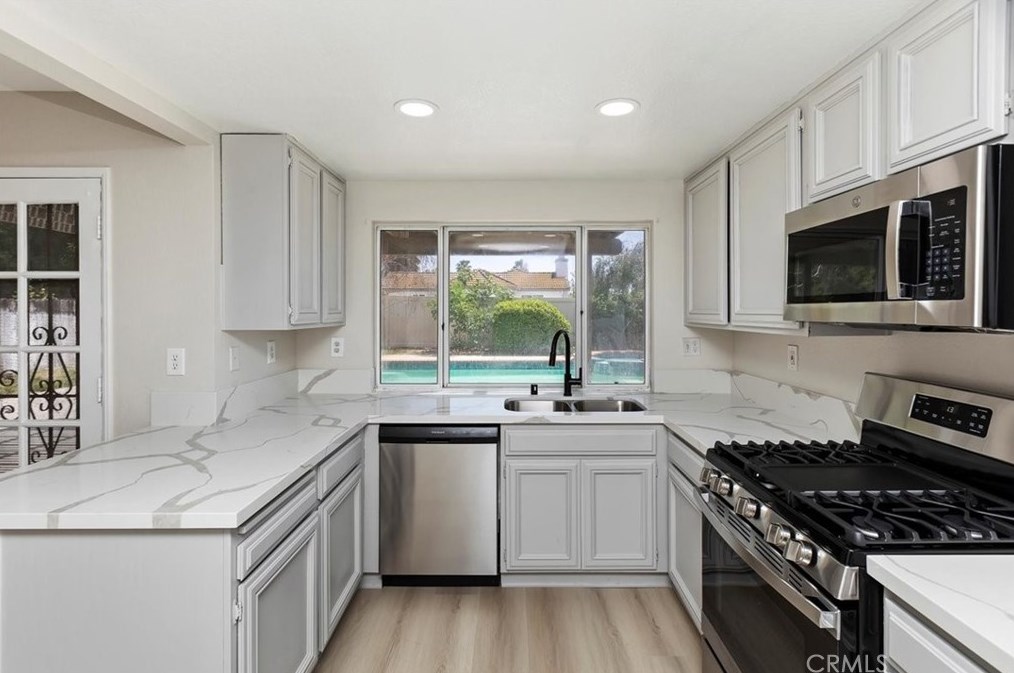 20443 Sugar Gum Rd, Riverside CA  92508-3005 exterior