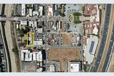 42045 3rd Street, Temecula, CA 92590 - Photo 3