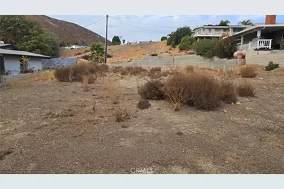 23436 Vista Way, Canyon Lake, CA 92587 - Photo 9