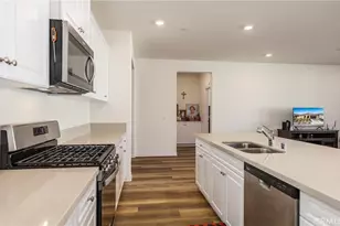 19778 Limon Ct, Riverside, CA 92507 - Photo 9