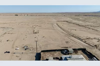 1932 Vassar Avenue, Thermal, CA 92274 - Photo 9