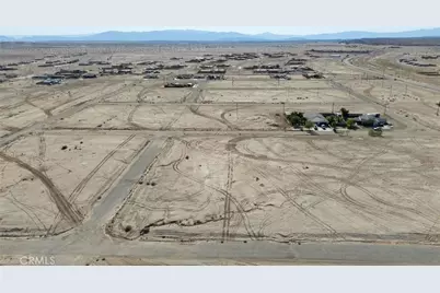 2012 Jefferson Avenue, Thermal, CA 92274 - Photo 3