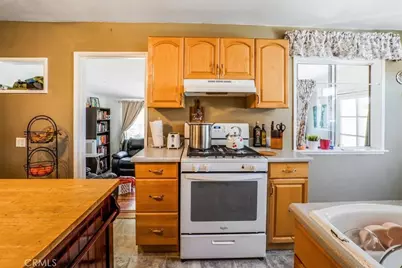 17386 Sage Avenue, Riverside, CA 92504 - Photo 15