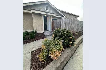 1404 E Sail Avenue, Orange, CA 92865 - Photo 9