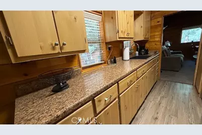 33855 Meadow Lane, Green Valley Lake, CA 92341 - Photo 35