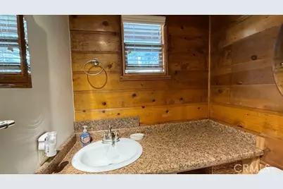 33855 Meadow Lane, Green Valley Lake, CA 92341 - Photo 7