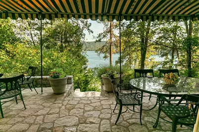 28061 North Shore Road, Lake Arrowhead, CA 92352 - Photo 13