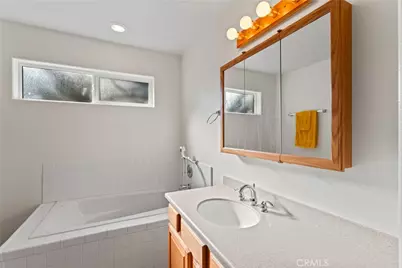 33389 Wild Cherry Drive, Green Valley Lake, CA 92341 - Photo 15