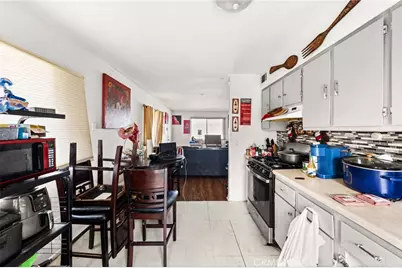 281 N Valley View Drive, Hemet, CA 92543 - Photo 5