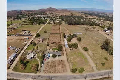 21290 Ellis Avenue, Perris, CA 92570 - Photo 31