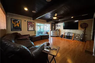 9410 S 4th Ave, Inglewood, CA 90305 - Photo 9