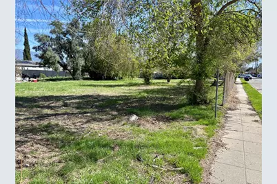 1263 N Mount Vernon Avenue, San Bernardino, CA 92411 - Photo 9