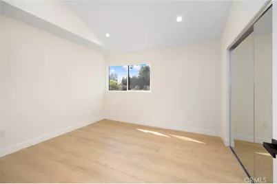 914 N Catalina Street, Burbank, CA 91505 - Photo 49