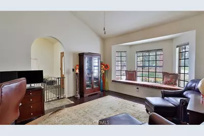 12698 La Solana Drive, Redlands, CA 92373 - Photo 5