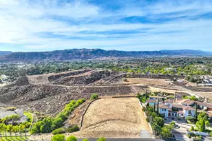 43677 Calle De Velardo, Temecula, CA 92592 - Photo 11