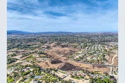 43677 Calle De Velardo, Temecula, CA 92592 - Photo 53