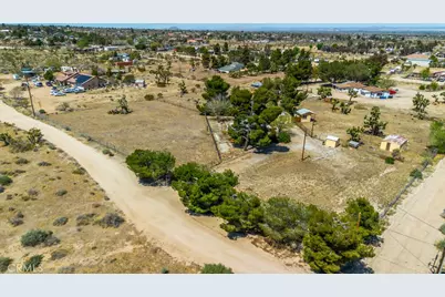 4280 Solano Road, Phelan, CA 92371 - Photo 57