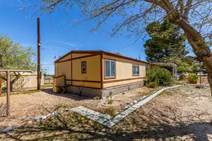 4280 Solano Rd, Phelan, CA 92371 - Photo 41