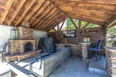 27491 Oakwood Drive, Lake Arrowhead, CA 92352 - Photo 37