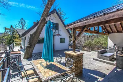 27491 Oakwood Drive, Lake Arrowhead, CA 92352 - Photo 41