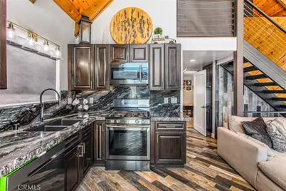 27491 Oakwood Drive, Lake Arrowhead, CA 92352 - Photo 19