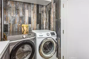 27491 Oakwood Dr, Lake Arrowhead, CA 92352 - Photo 11