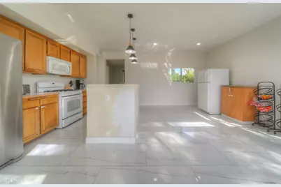 10917 Breezy Meadow Drive, Moreno Valley, CA 92557 - Photo 9