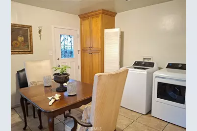 1346 W Century Boulevard, Los Angeles, CA 90044 - Photo 11