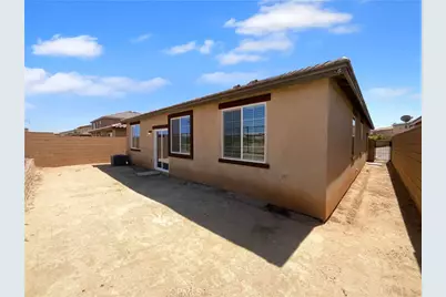 15134 Paseo Verde Place, Victorville, CA 92394 - Photo 17