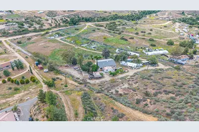 23850 Estelle Mountain Road, Perris, CA 92570 - Photo 7