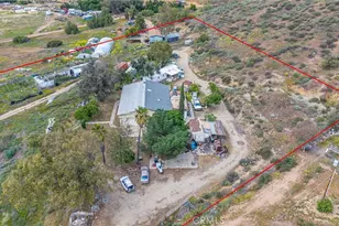 23850 Estelle Mountain Rd, Perris, CA 92570 - Photo 5