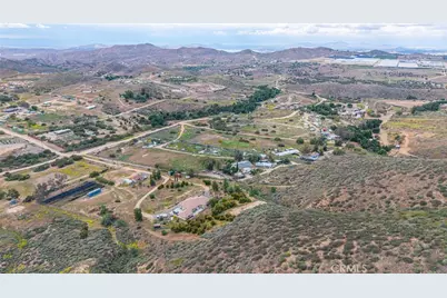 23850 Estelle Mountain Road, Perris, CA 92570 - Photo 15