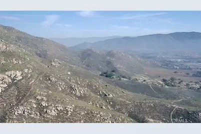 22600 Echo Lake Road, Moreno Valley, CA 92557 - Photo 11