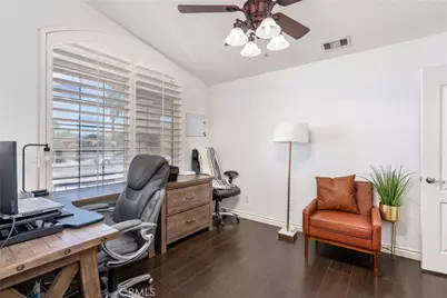 16501 Menahka Road, Apple Valley, CA 92307 - Photo 13