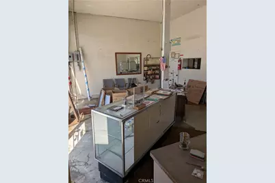 1071 Center Street, Riverside, CA 92507 - Photo 7